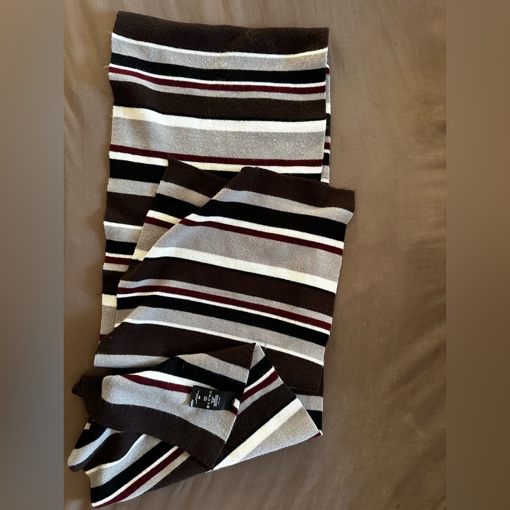 H&M Striped Knit Scarf